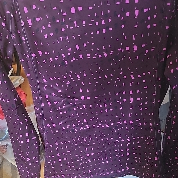 Under Armour Purple and Pink Women's Jacket - Picture 3 of 3